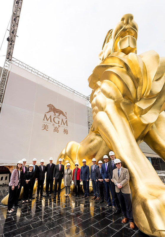 MGM Cotai sculpture maker