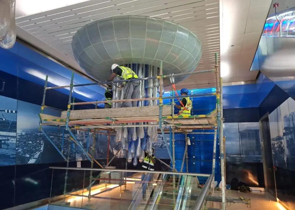 Cleaning Metro Chandeliers