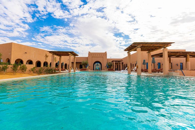 Bab Al Nojoom - liwa